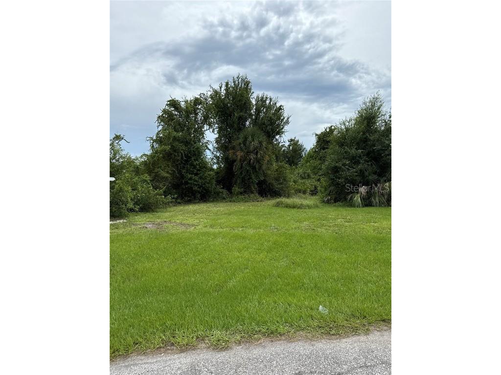 101 Englewood Court Rotonda West FL 33947 D6143594 image1