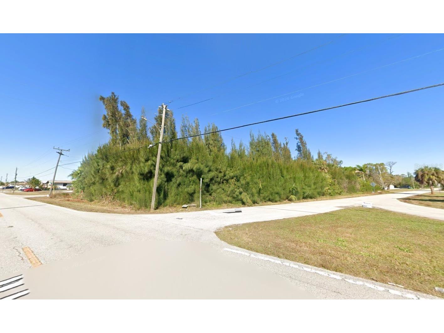 101 Glenholm Avenue Punta Gorda FL 33950 C7526380 image2