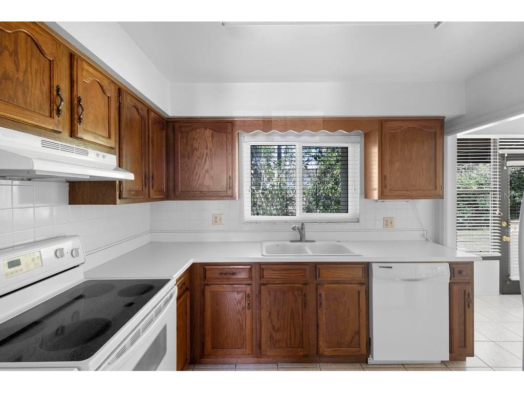 101 Grand Plaza Drive #G30 Orange City FL 32763 V4944615 image15