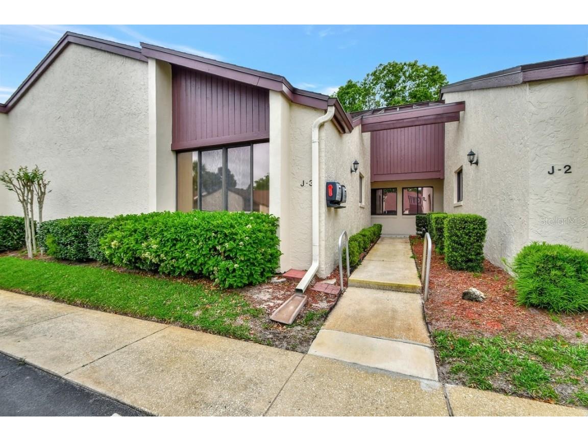 101 Grand Plaza Drive J30, Orange City, FL, 32763 MLS V4935429 Edina Realty