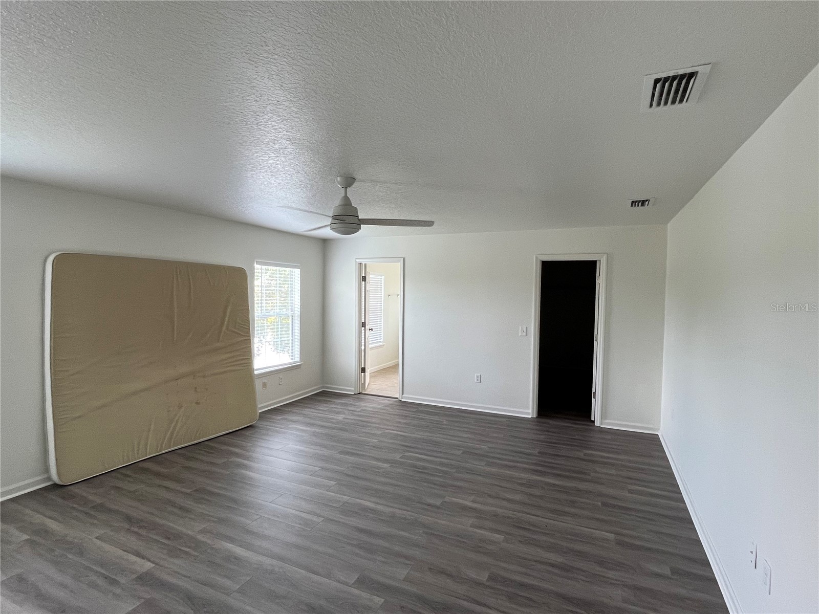 101 Hagge Drive Daytona Beach FL 32124 NS1088653 image35