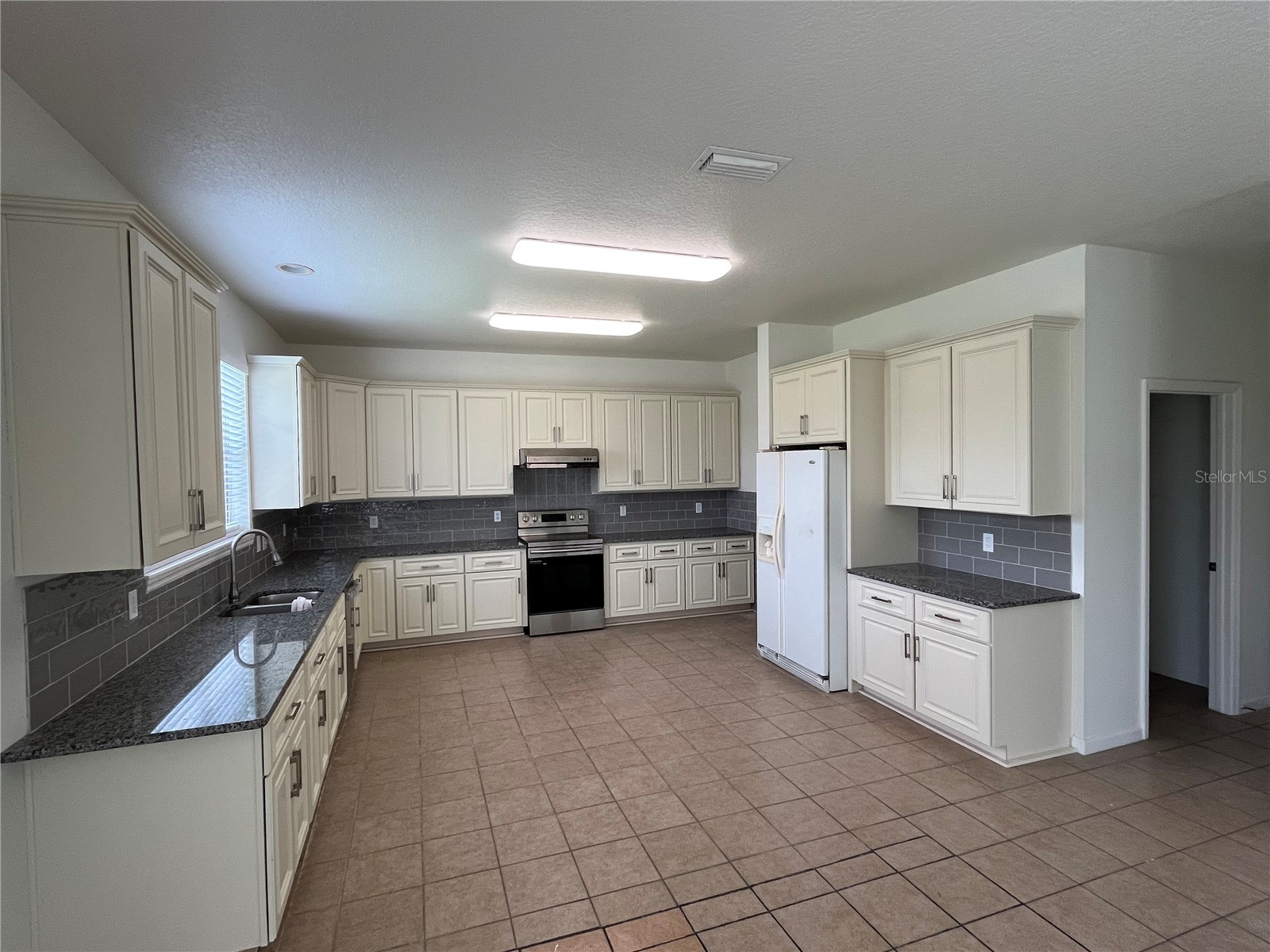 101 Hagge Drive Daytona Beach FL 32124 NS1088653 image5