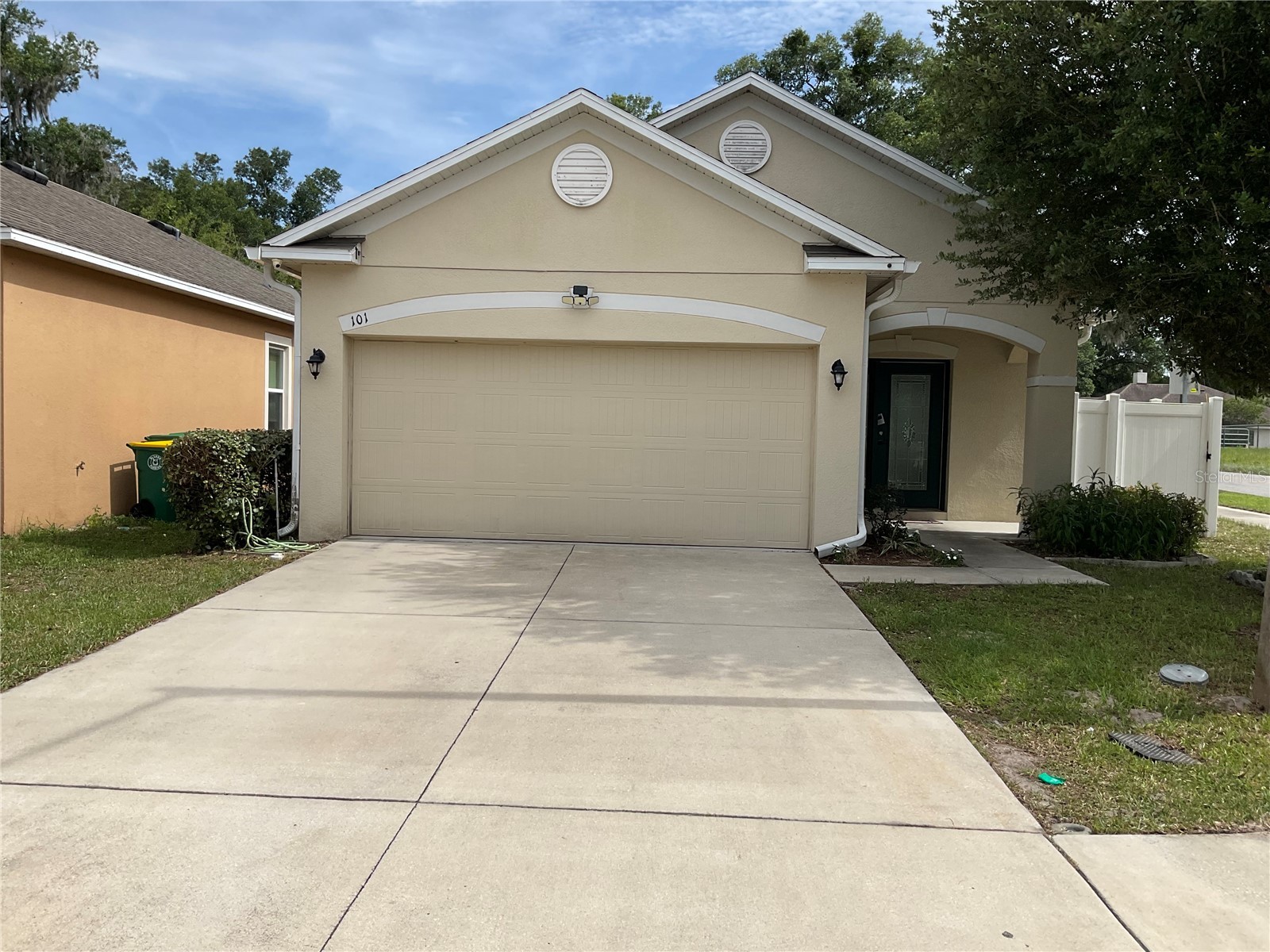 101 Hurst Court Deland FL 32724 V4949548 image1