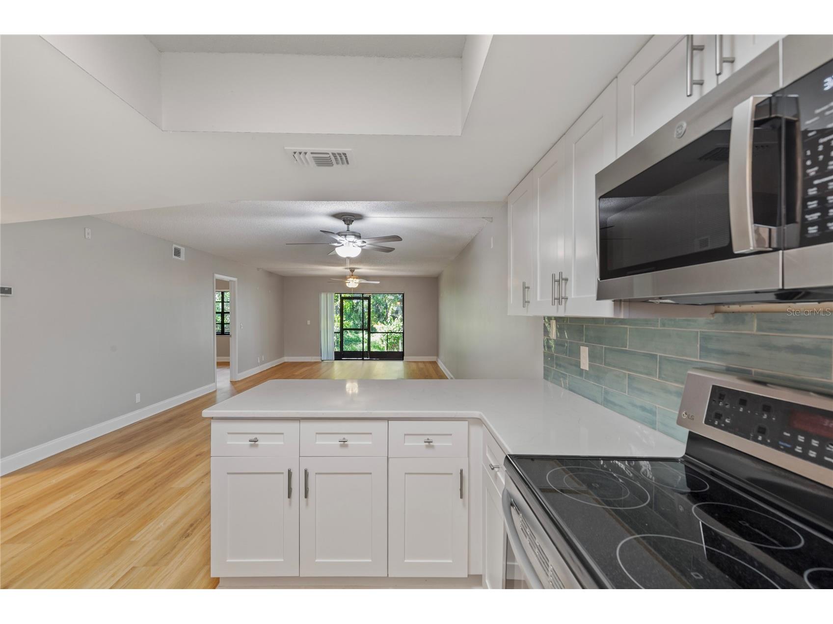 101 Lake Avenue NE #108 Largo FL 33771 TB8428125 image18