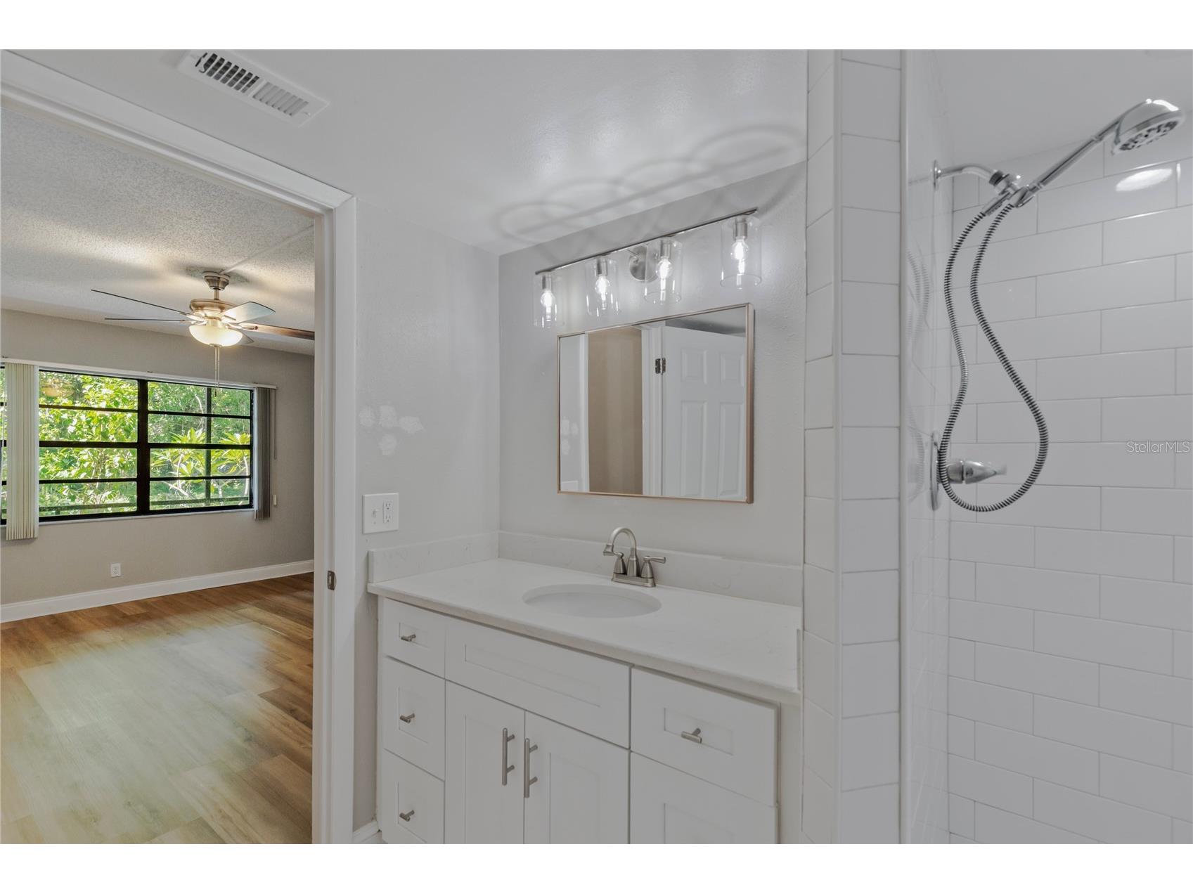 101 Lake Avenue NE #108 Largo FL 33771 TB8428125 image34