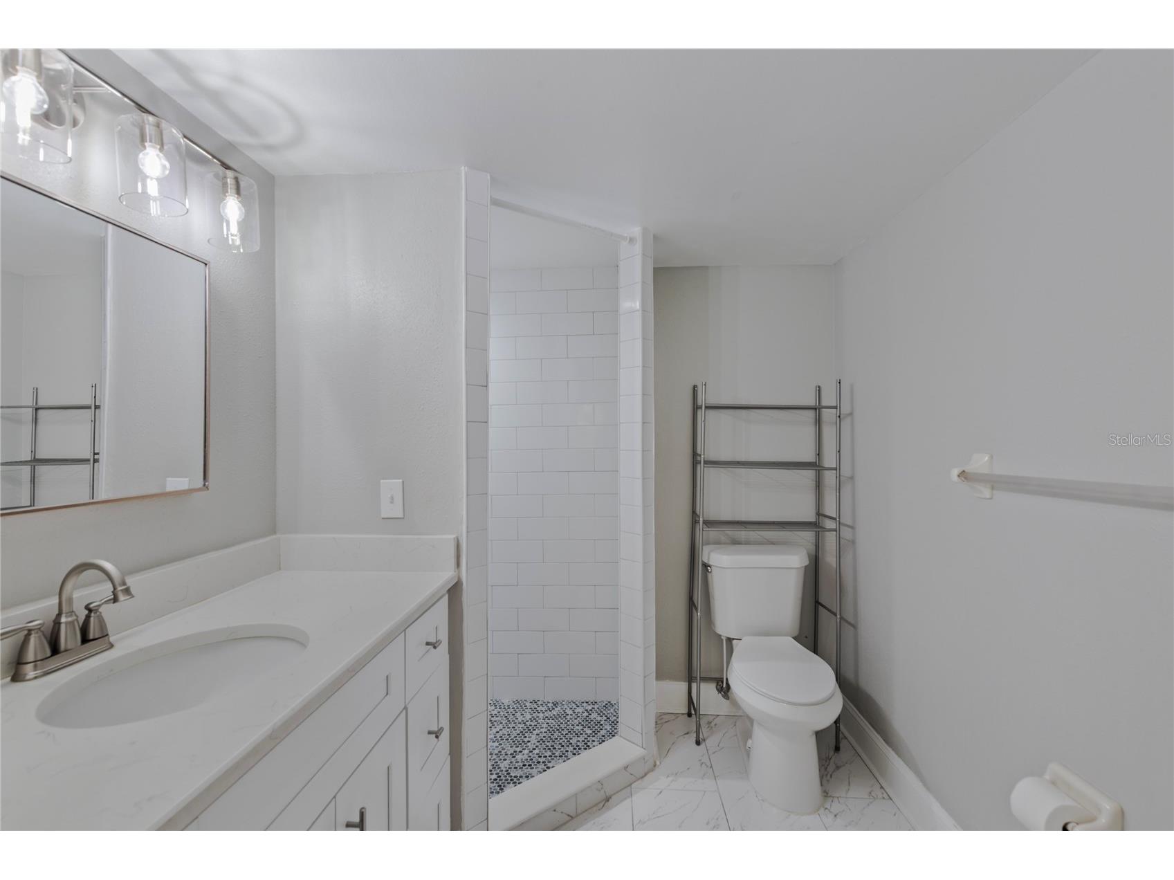 101 Lake Avenue NE #108 Largo FL 33771 TB8428125 image35