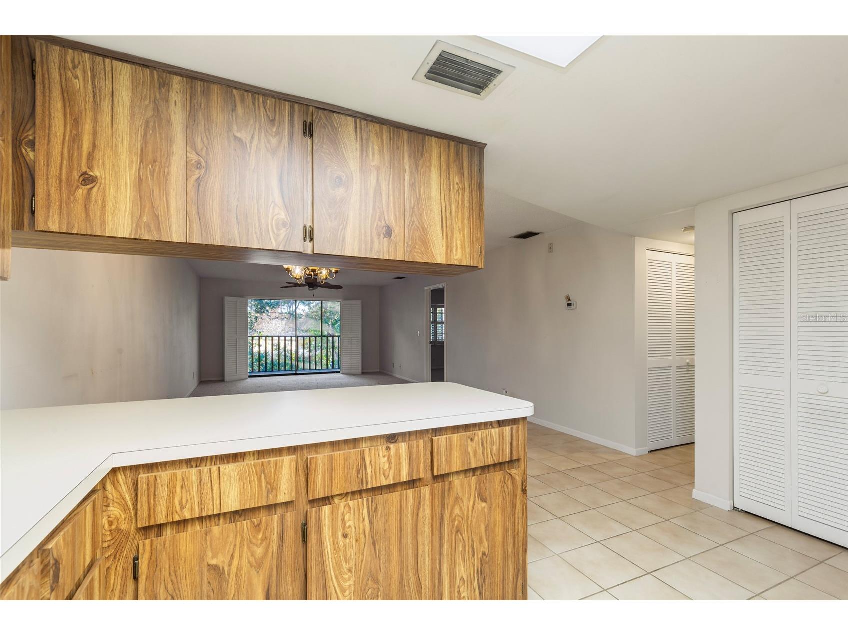 101 Lake Avenue NE #209 Largo FL 33771 TB8469527 image14
