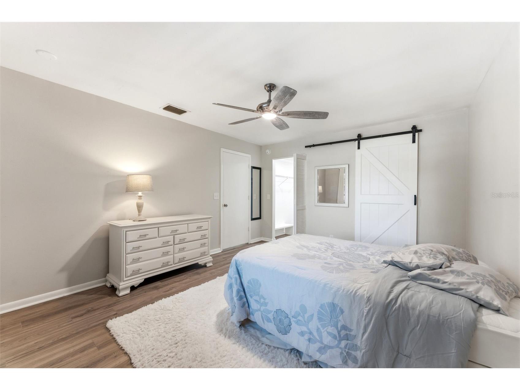 101 Lake Avenue NE #215 Largo FL 33771 TB8524608 image25