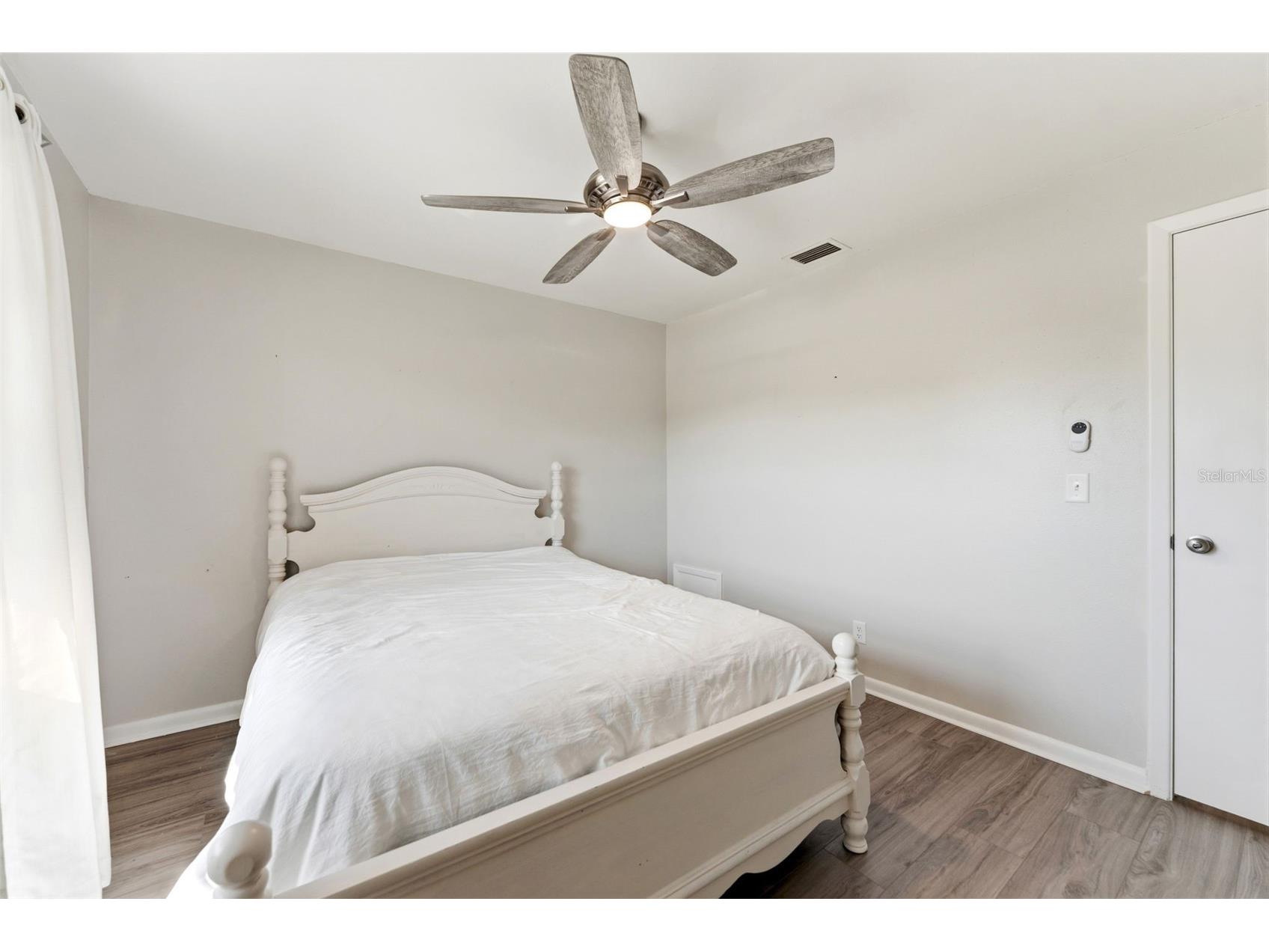 101 Lake Avenue NE #215 Largo FL 33771 TB8524608 image31