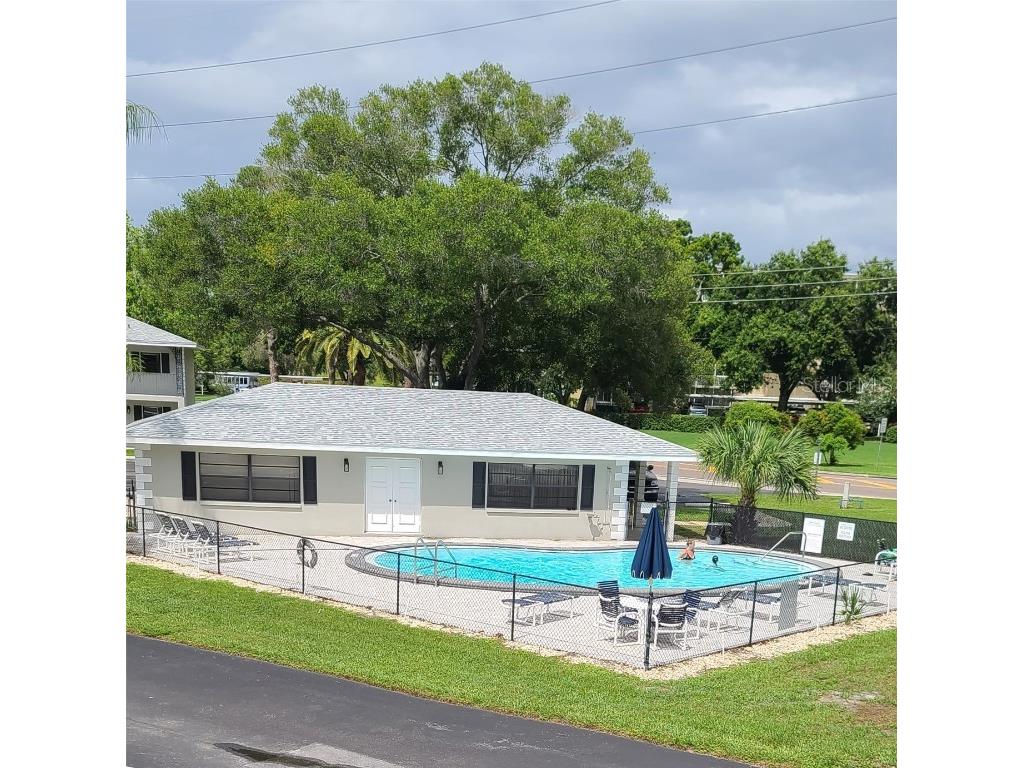 101 Lake Avenue NE #222 Largo FL 33771 U8240152 image15