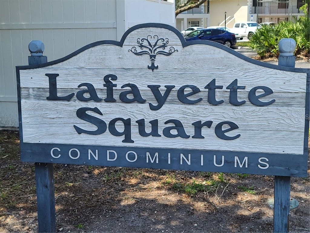 101 Lake Avenue NE #222 Largo FL 33771 U8240152 image2