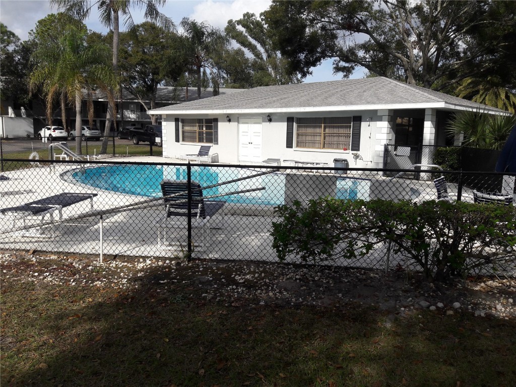 101 Lake Avenue NE #222 Largo FL 33771 U8240152 image32