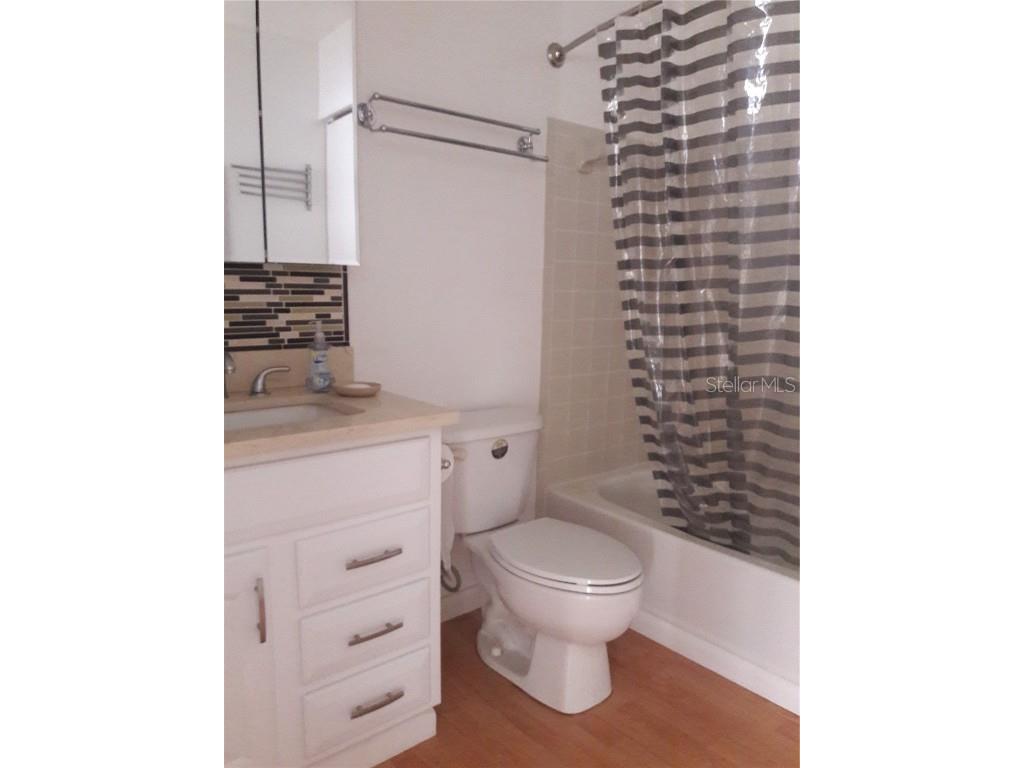 101 Lake Avenue NE #222 Largo FL 33771 U8240152 image9