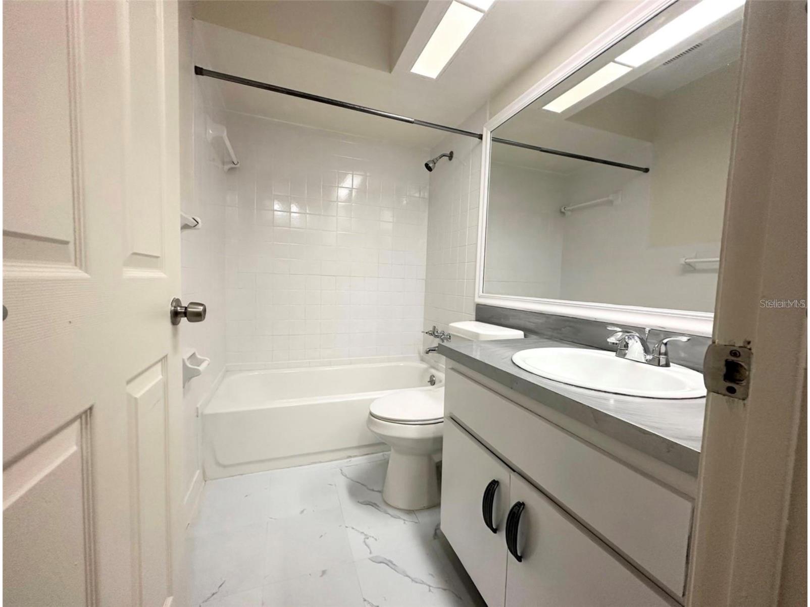 101 Lake Hunter Drive #15 & 16 Lakeland FL 33803 O6405508 image5