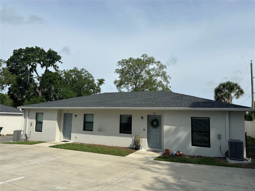 101 Lake Hunter Drive #27 AND 28 Lakeland FL 33803 L4943580 image1