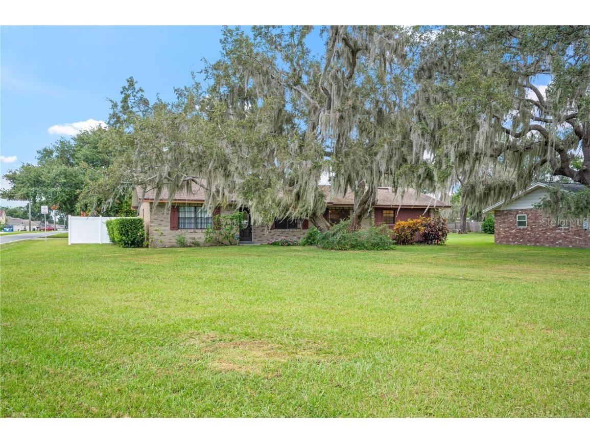 101 Lakeview Drive Auburndale FL 33823 P4936743 image1
