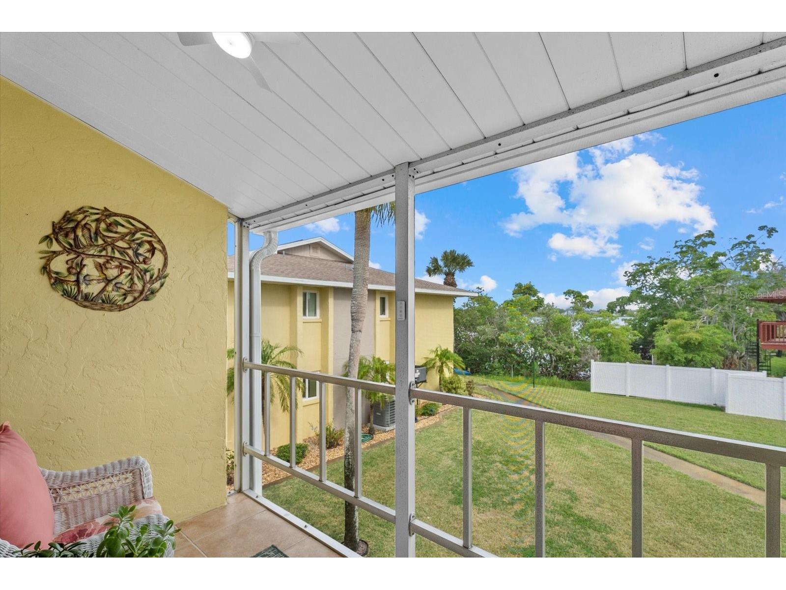 101 Louella Lane #10 Nokomis FL 34275 - LYONS BAY N6144075 image3