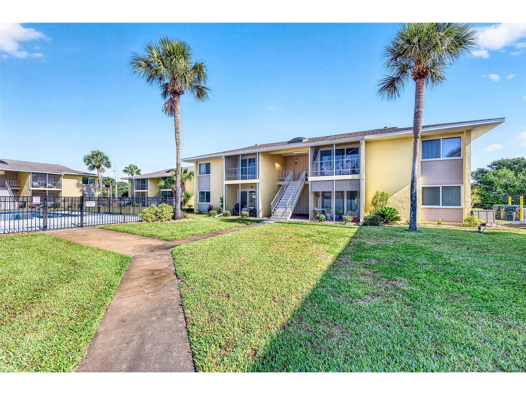 101 Louella Lane #11 Nokomis FL 34275 A4692779 image1