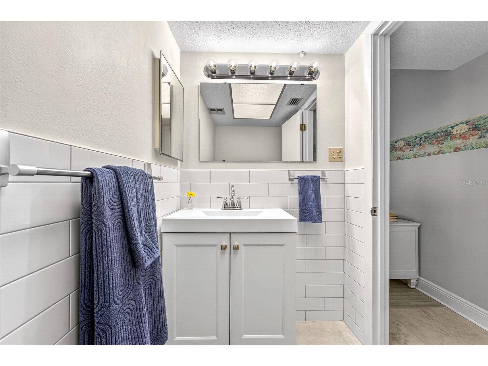 101 Louella Lane #11 Nokomis FL 34275 A4692779 image35