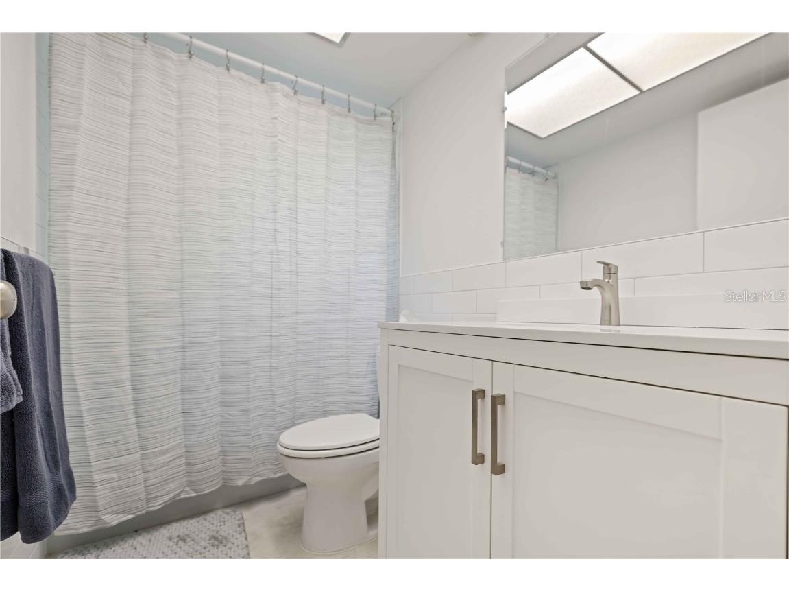 101 Louella Lane #11 Nokomis FL 34275 N6141241 image23