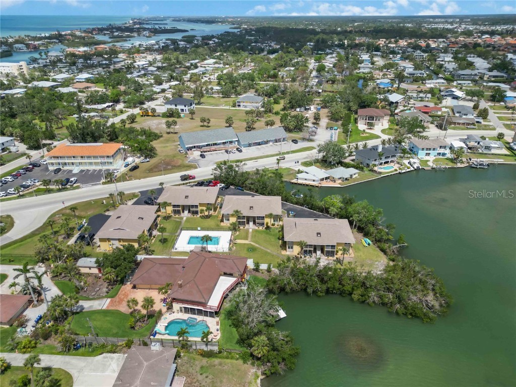 101 Louella Lane #11 Nokomis FL 34275 N6141241 image37