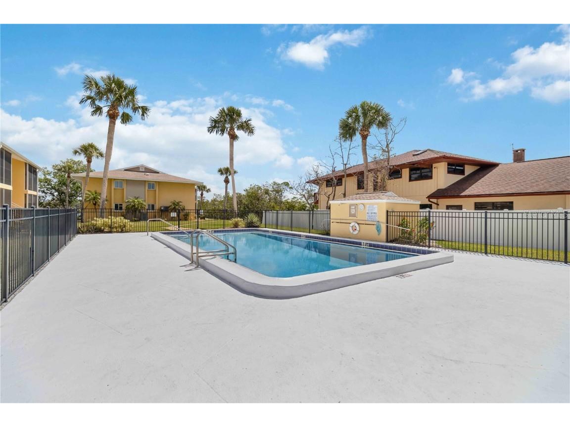 101 Louella Lane #11 Nokomis FL 34275 N6141241 image4