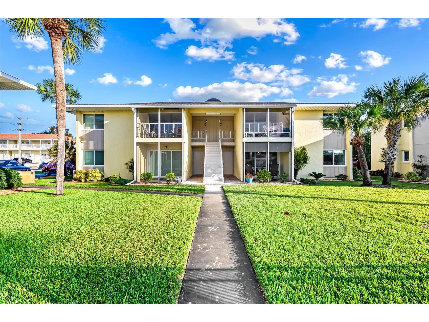 101 Louella Lane #5 Nokomis FL 34275 A4684907 image1
