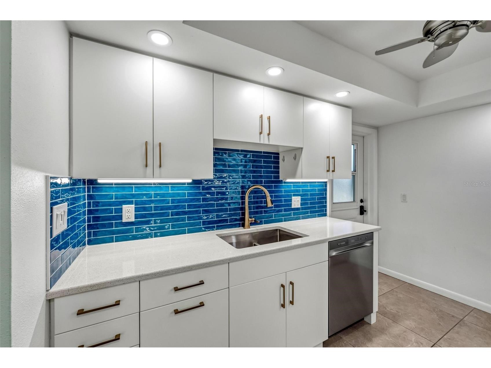101 Louella Lane #5 Nokomis FL 34275 A4684907 image16