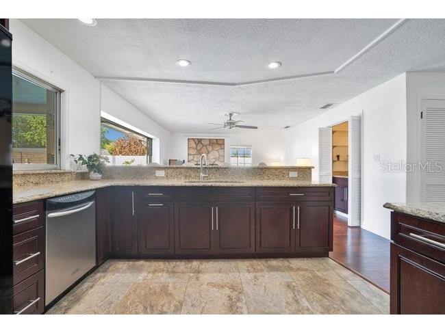 101 Mariner Way Maitland FL 32751 - LAKE MAITLAND O6396663 image11