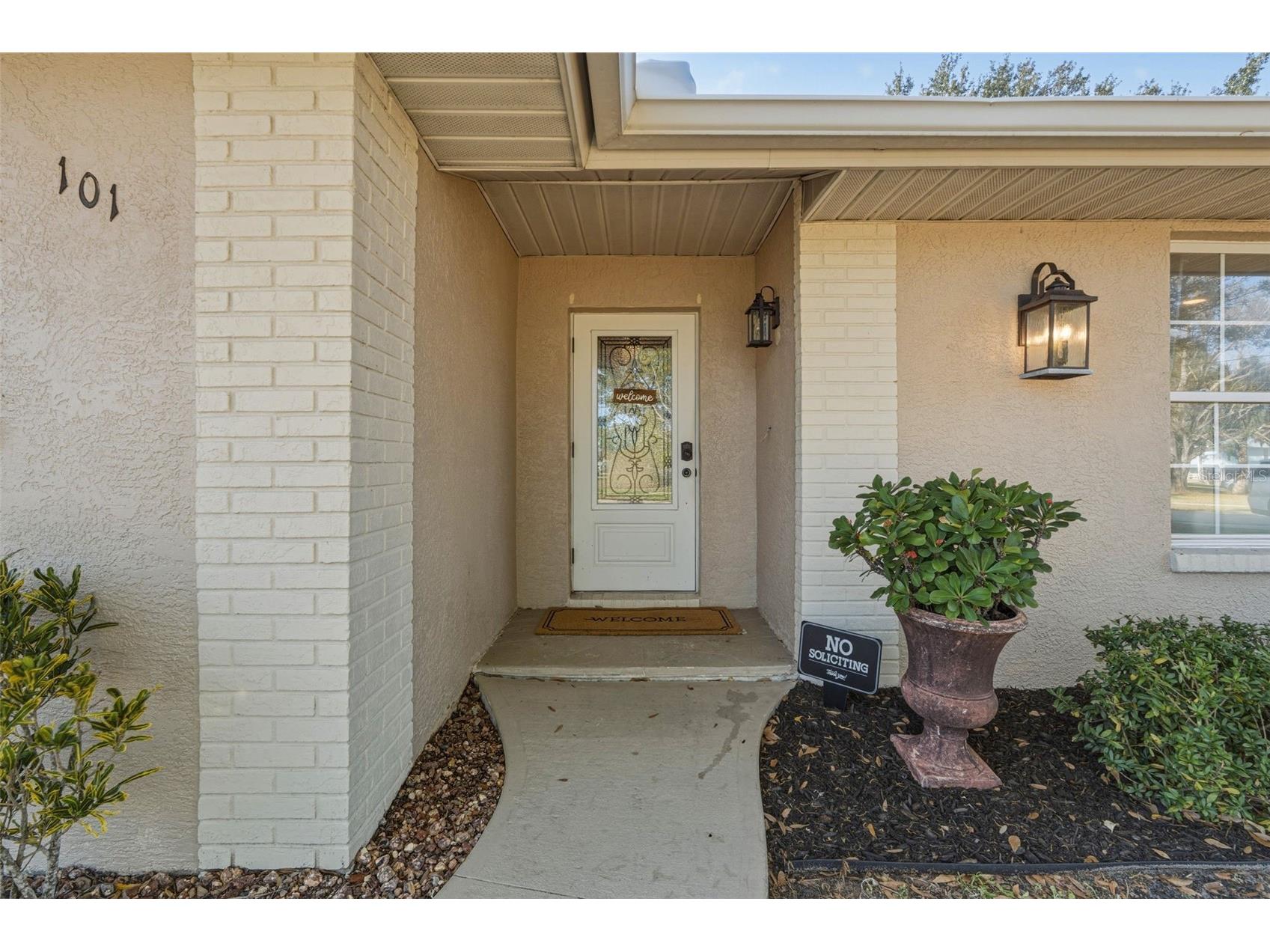 101 Marlin Drive Punta Gorda FL 33950 C7522553 image3