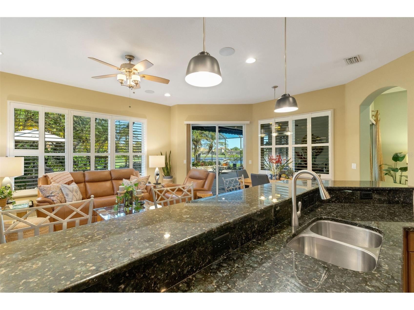 101 Medici Court North Venice FL 34275 A4687292 image22