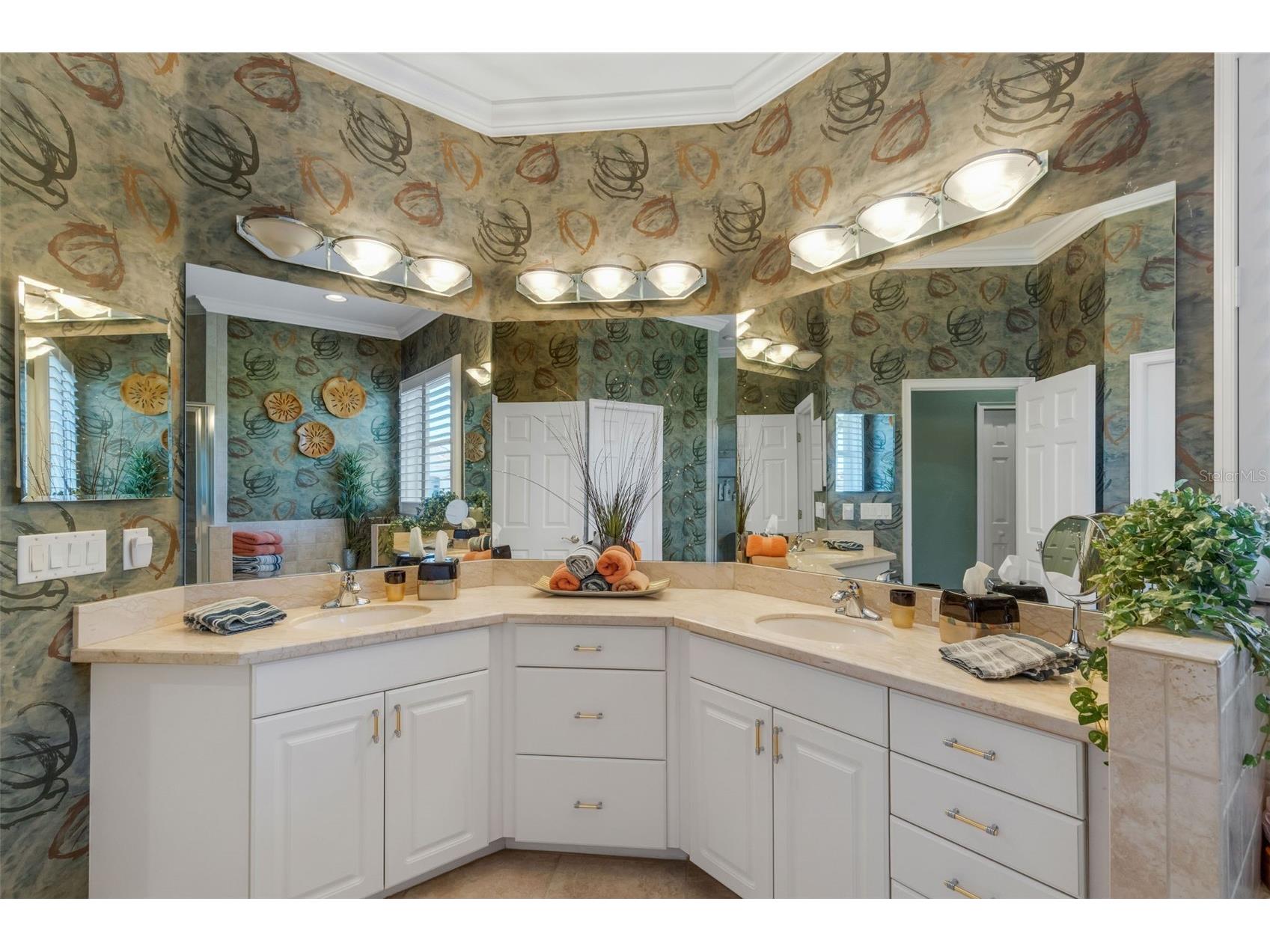 101 Medici Court North Venice FL 34275 A4687292 image41