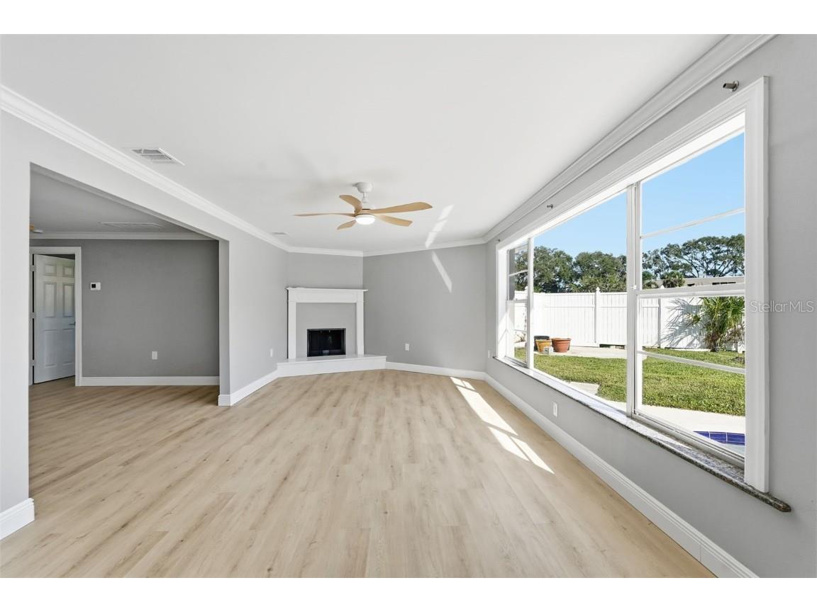 101 Michigan Boulevard Dunedin FL 34698 TB8439995 image11