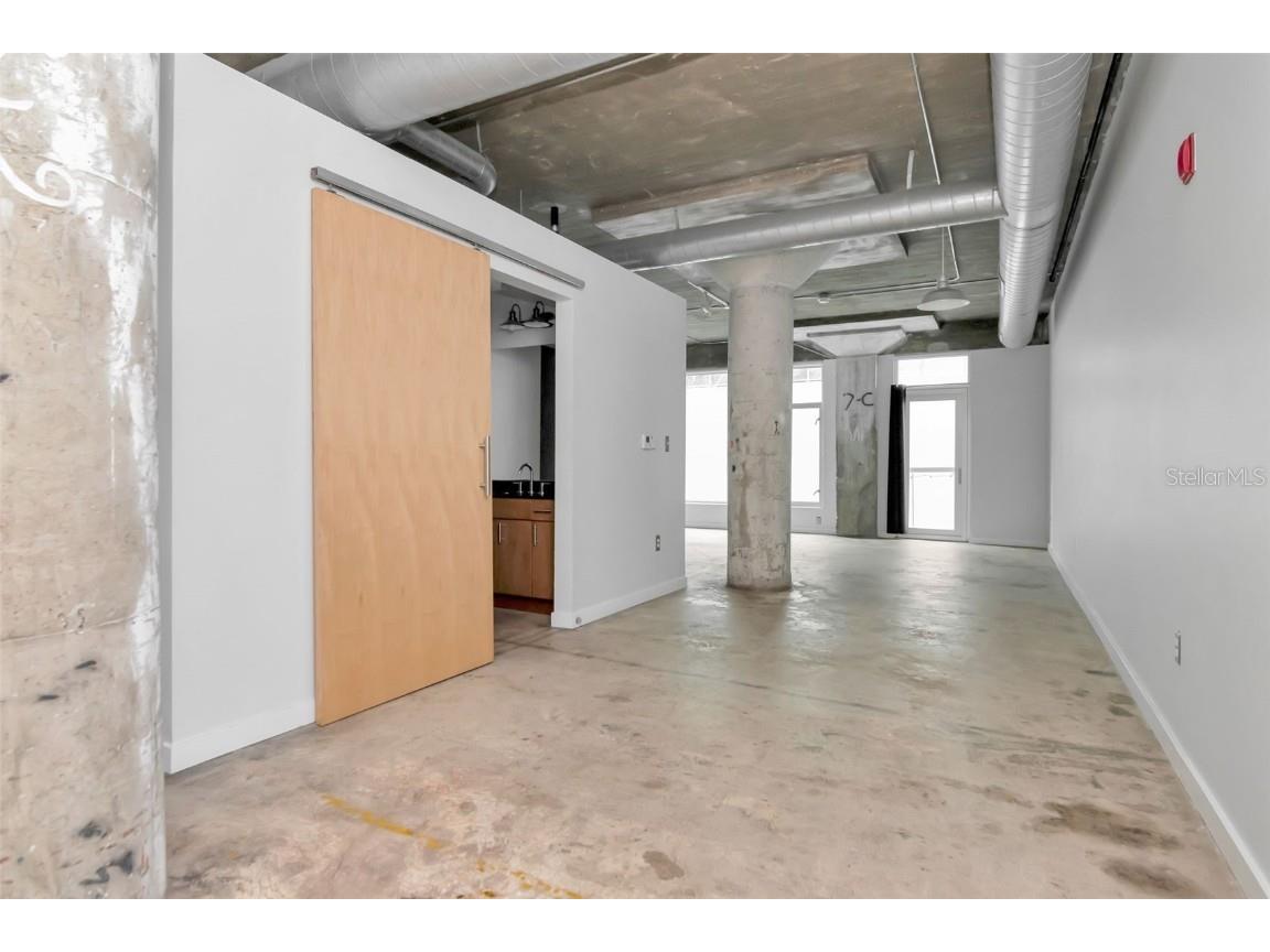 101 N 12th Street #202 Tampa FL 33602 TB8441520 image3