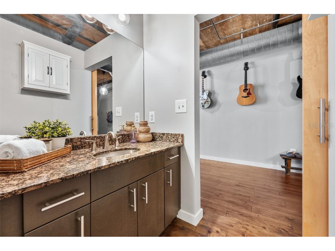 101 N 12th Street #206 Tampa FL 33602 TB8368787 image14