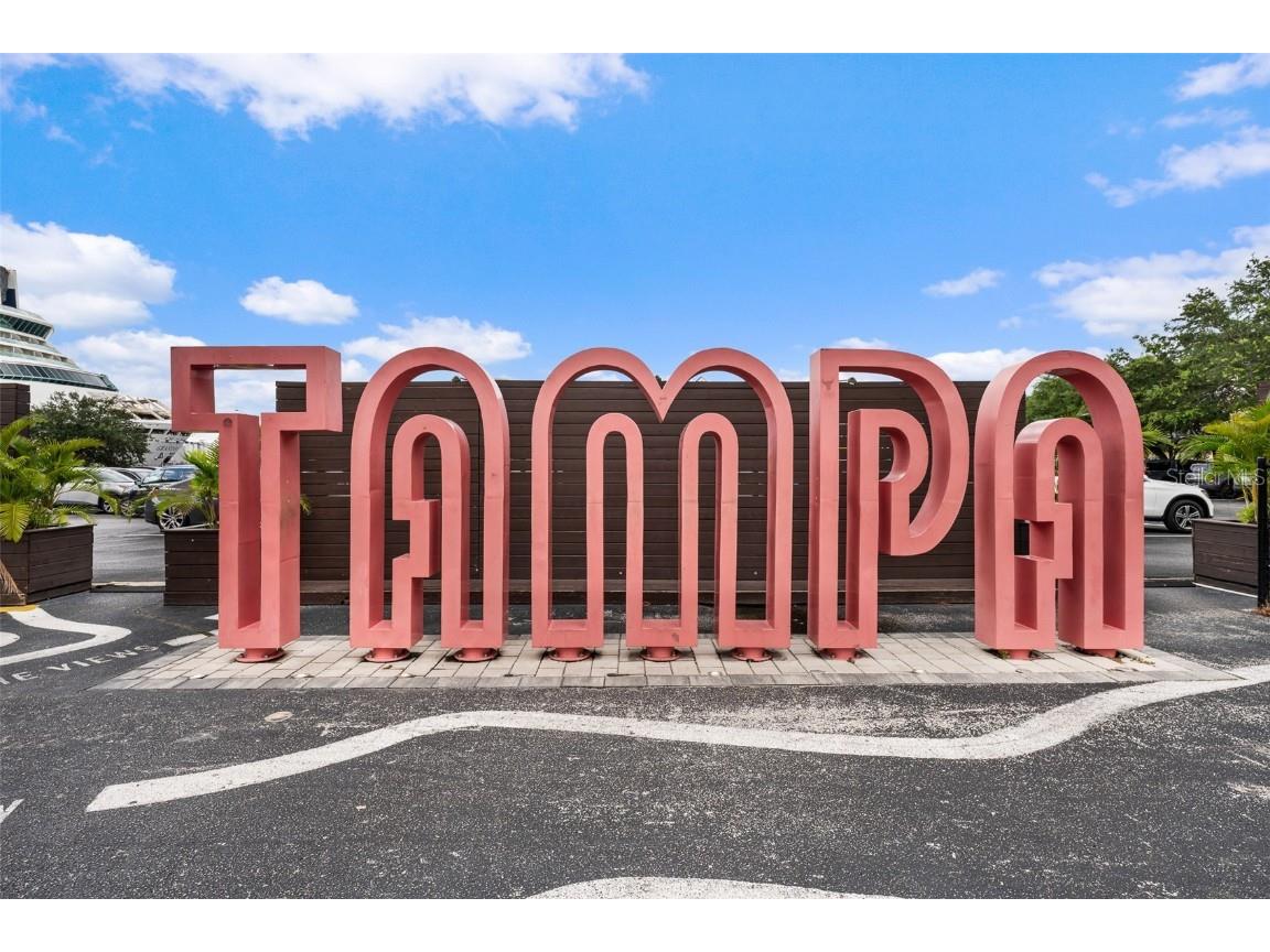 101 N 12th Street #206 Tampa FL 33602 TB8368787 image33