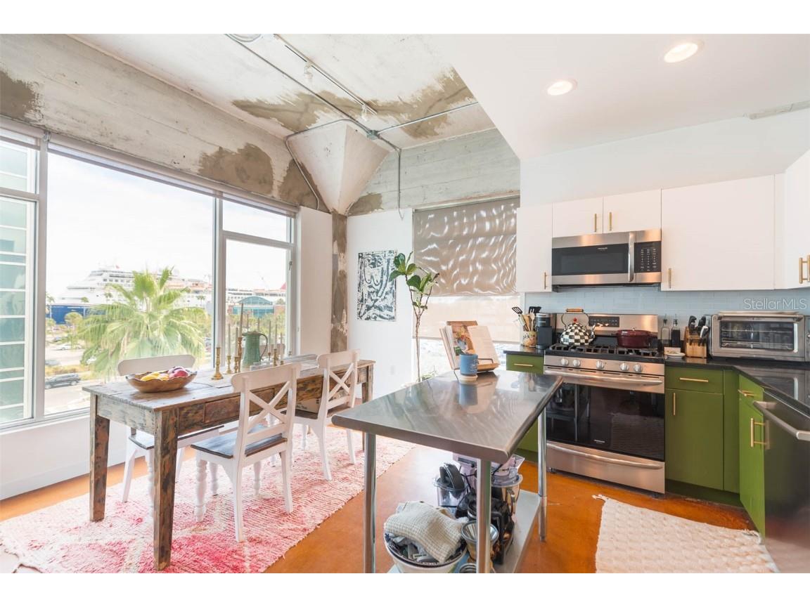 101 N 12th Street #400 Tampa FL 33602 TB8388041 image3