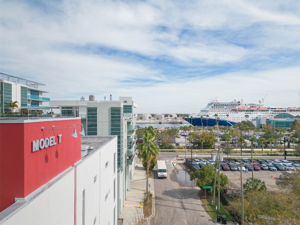 101 N 12th Street #400 Tampa FL 33602 TB8388041 image43