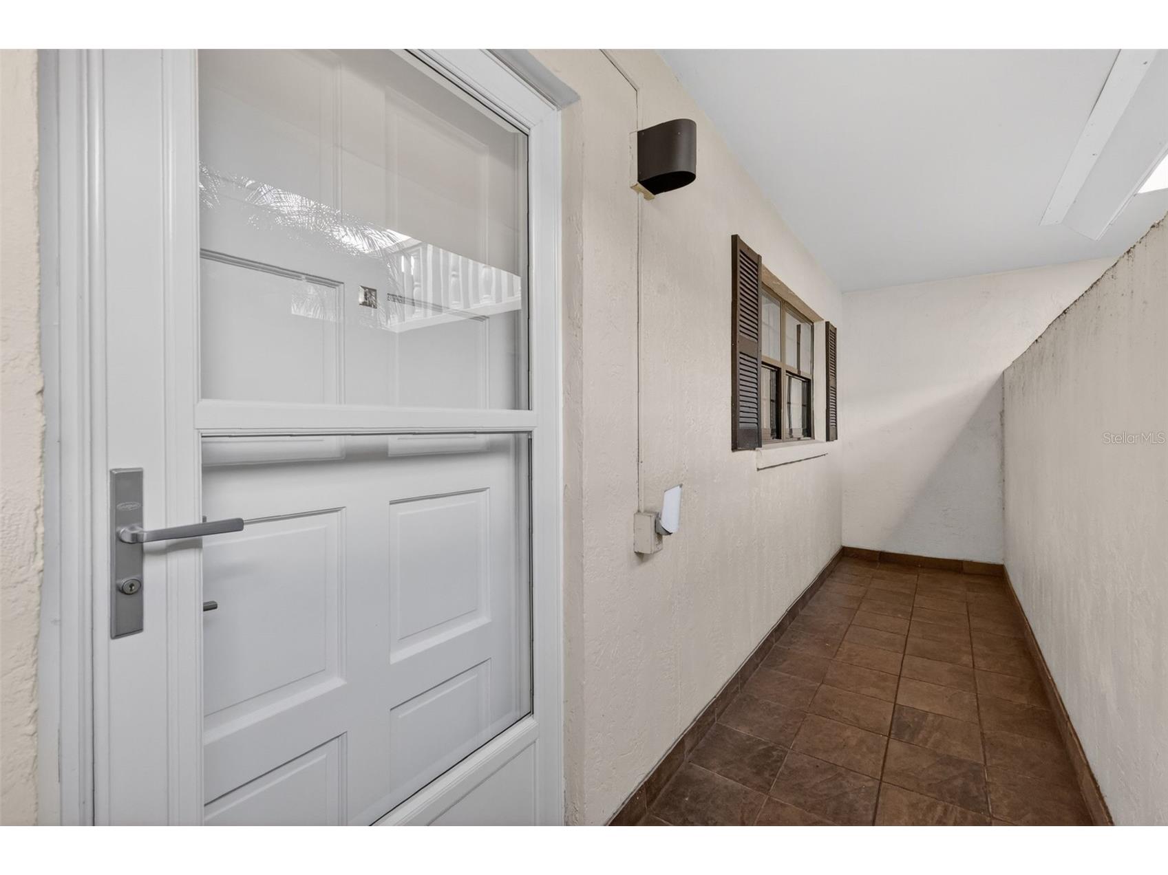 101 N Grandview Street #1 Mount Dora FL 32757 G5112046 image3