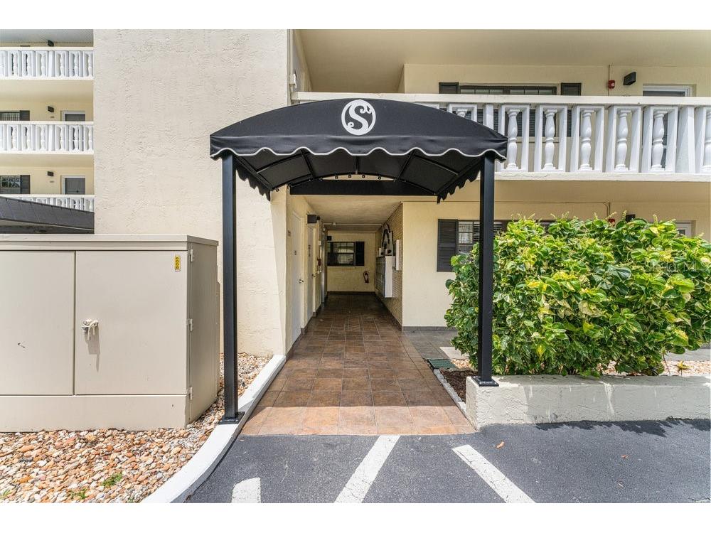 101 N Grandview Street #205 Mount Dora FL 32757 G5098763 image1