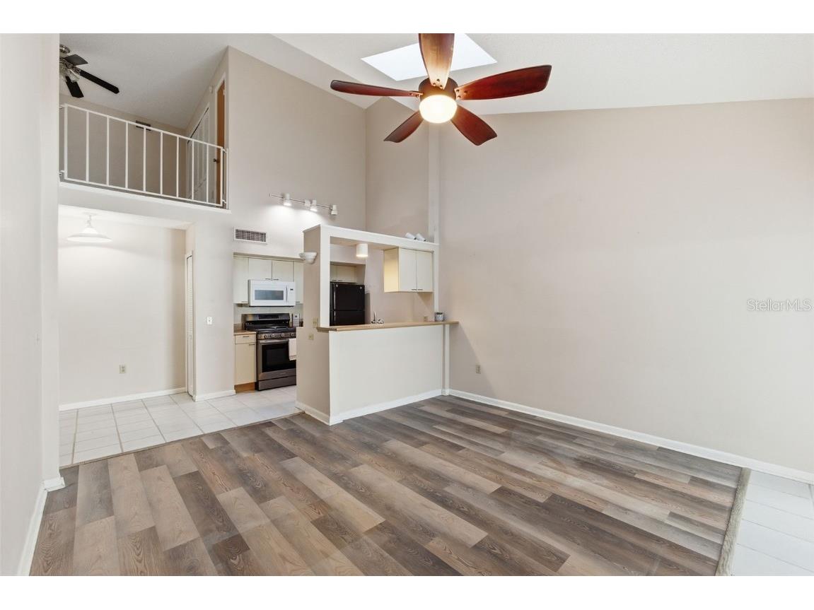 101 N Hill Avenue #6 Deland FL 32724 V4943240 image4