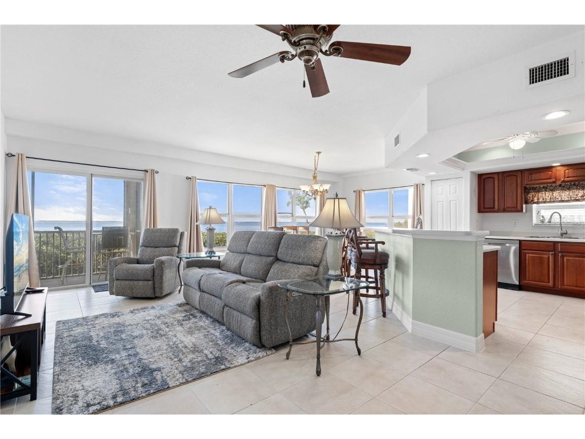 101 N Marion Court #114 Punta Gorda FL 33950 - CHARLOTTE HARBOR C7512742 image4