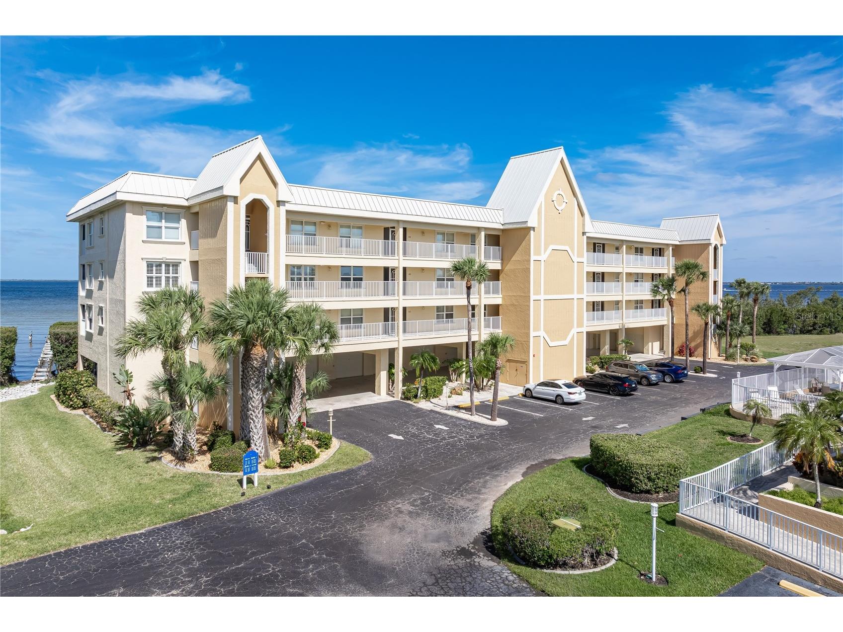 101 N Marion Court #215 Punta Gorda FL 33950 - CHARLOTTE HARBOR C7524845 image1