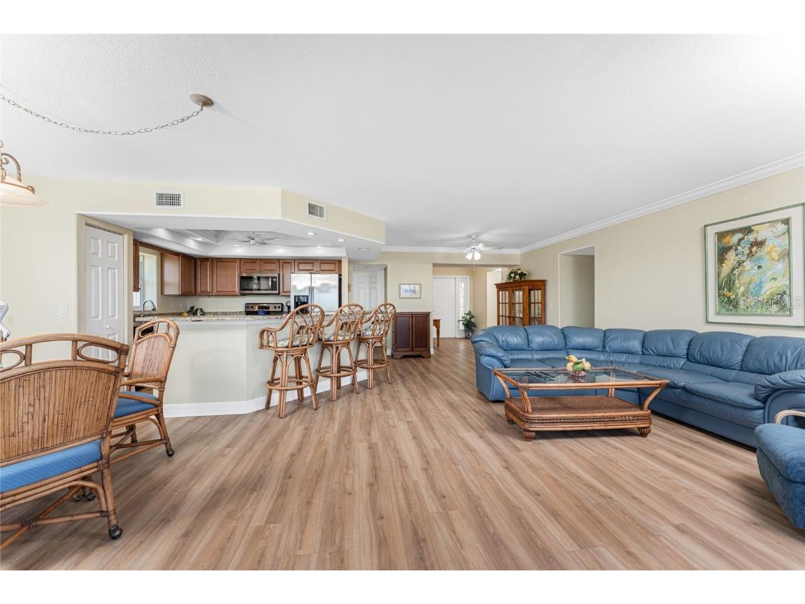 101 N Marion Ct #215 Punta Gorda FL 33950 C7509473 image10