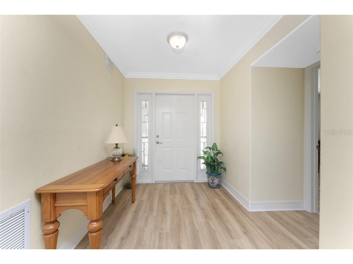 101 N Marion Ct #215 Punta Gorda FL 33950 C7509473 image3