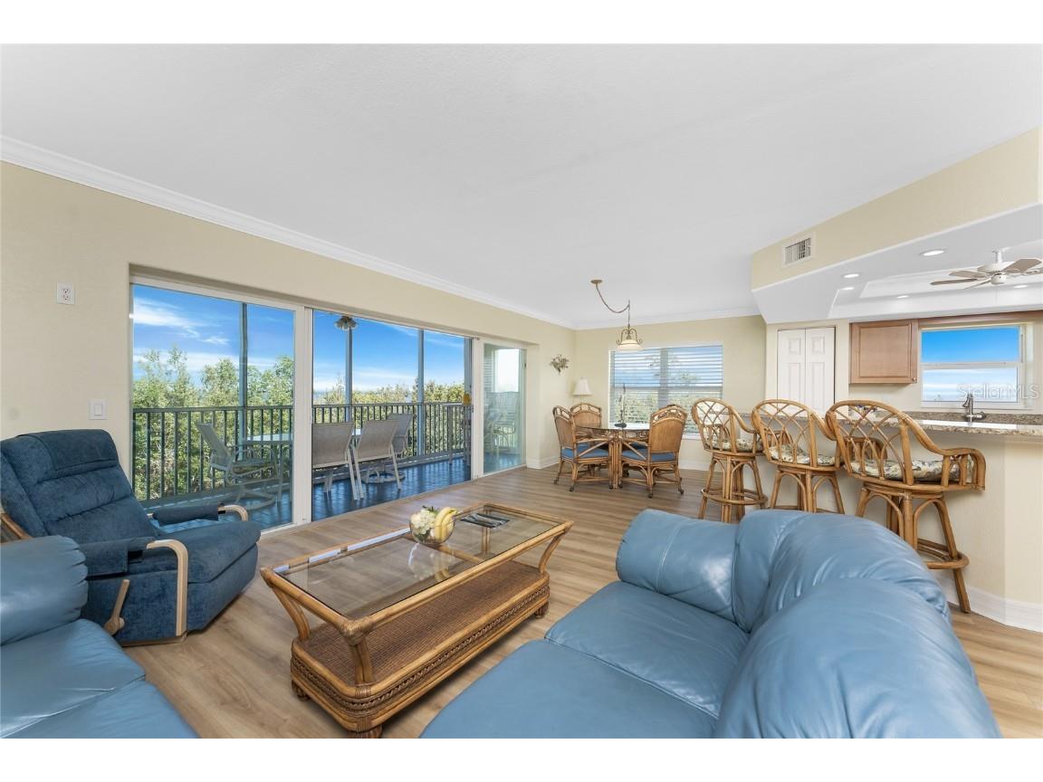 101 N Marion Ct #215 Punta Gorda FL 33950 C7509473 image6