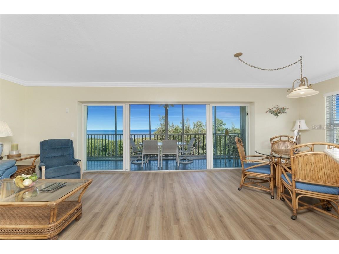 101 N Marion Ct #215 Punta Gorda FL 33950 C7509473 image7