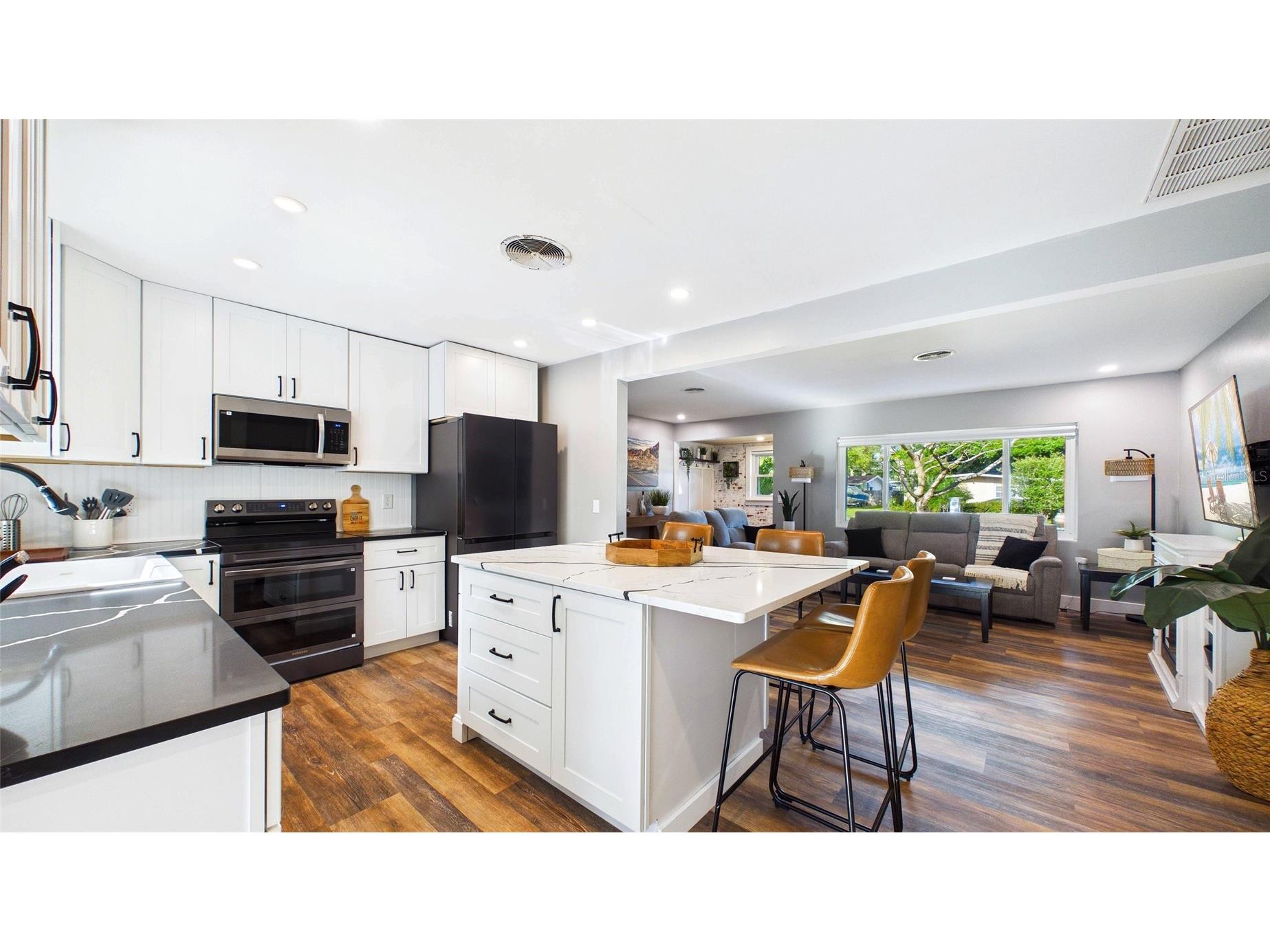 101 N Mercury Avenue Clearwater FL 33765 TB8497788 image16