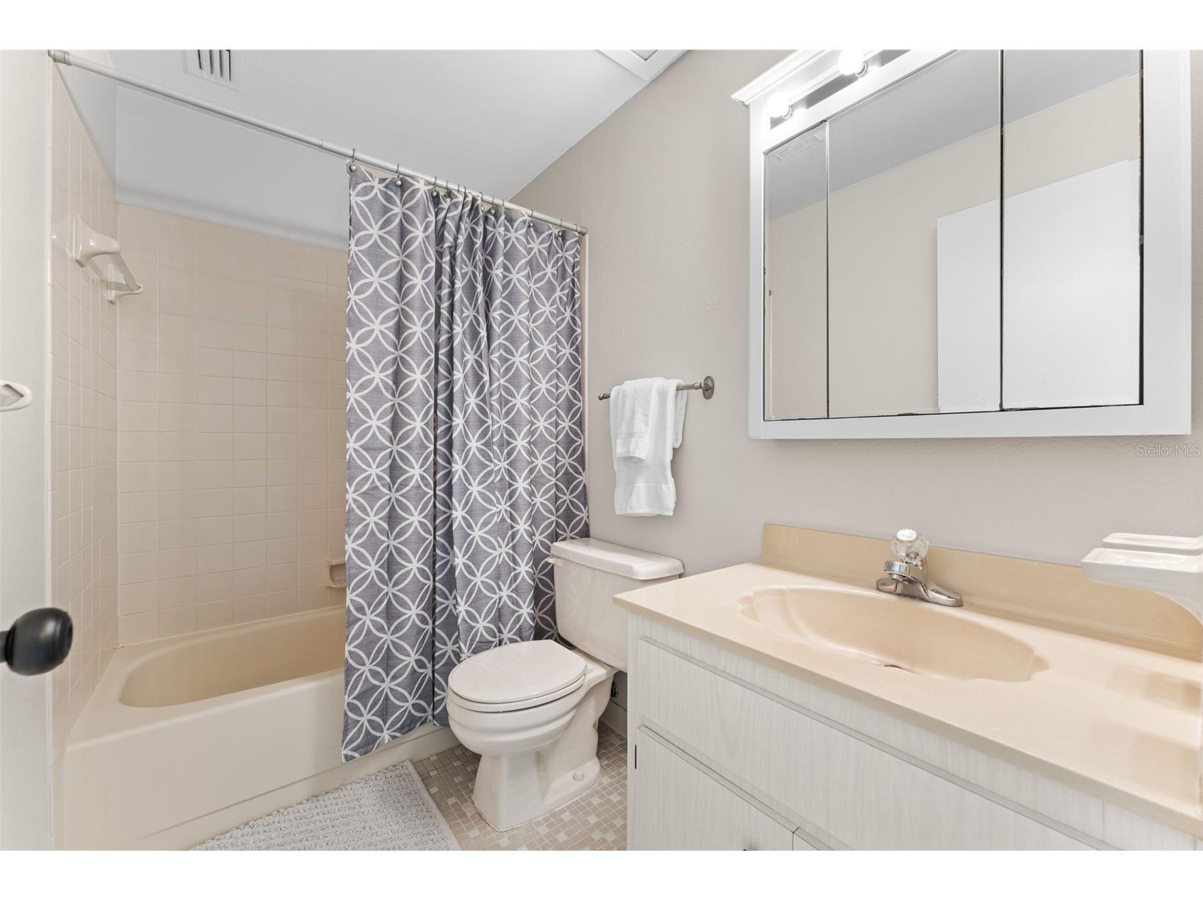 101 N Pine Street #2 New Smyrna Beach FL 32169 NS1087331 image21