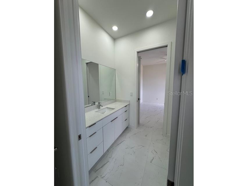 101 NW 10th Terrace Cape Coral FL 33993 C7509917 image25